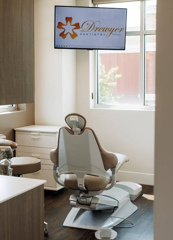 Drewyer Dentistry office in Burtonsville MD